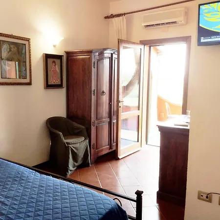 Parco Delle Nazioni - Relax Grand Bed & Breakfast 3*
