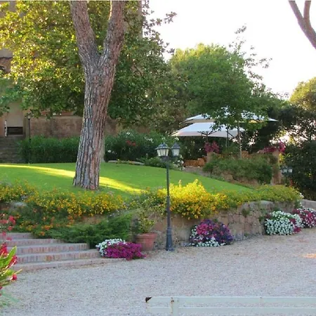 Parco Delle Nazioni - Relax Grand Bed & Breakfast 3*