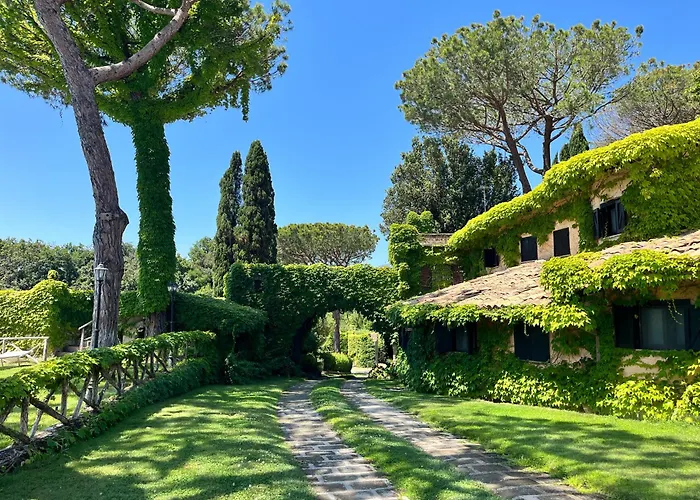 Nocleg ze śniadaniem Parco Delle Nazioni - Relax Grand Castel di Decima
