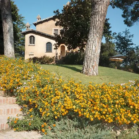 Parco Delle Nazioni - Relax Grand فندق مبيت وإفطار Castel di Decima